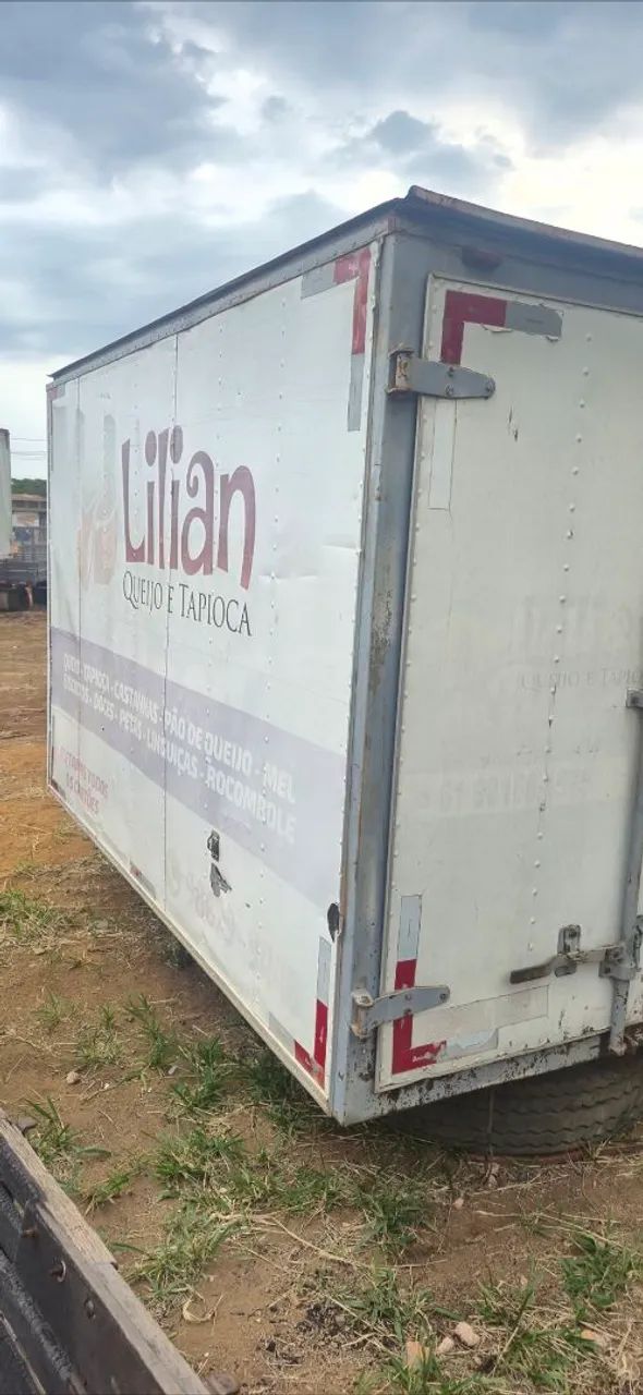 Vendo baú hr semi isolado,assoalho ferro. - Foto 4