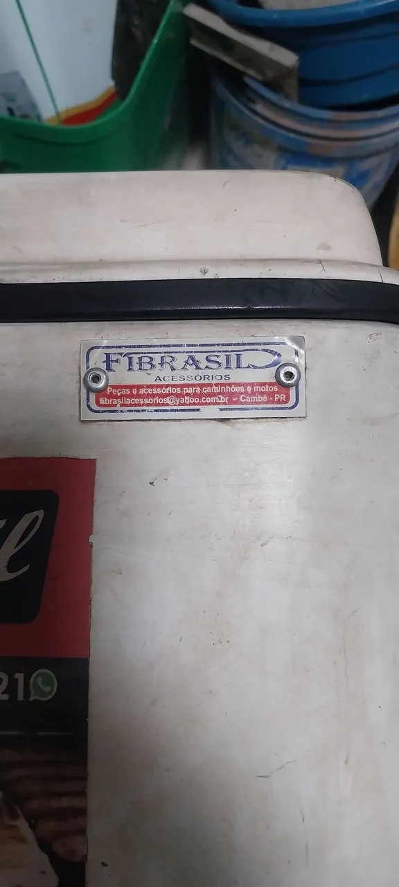 Bau de fibra 90l