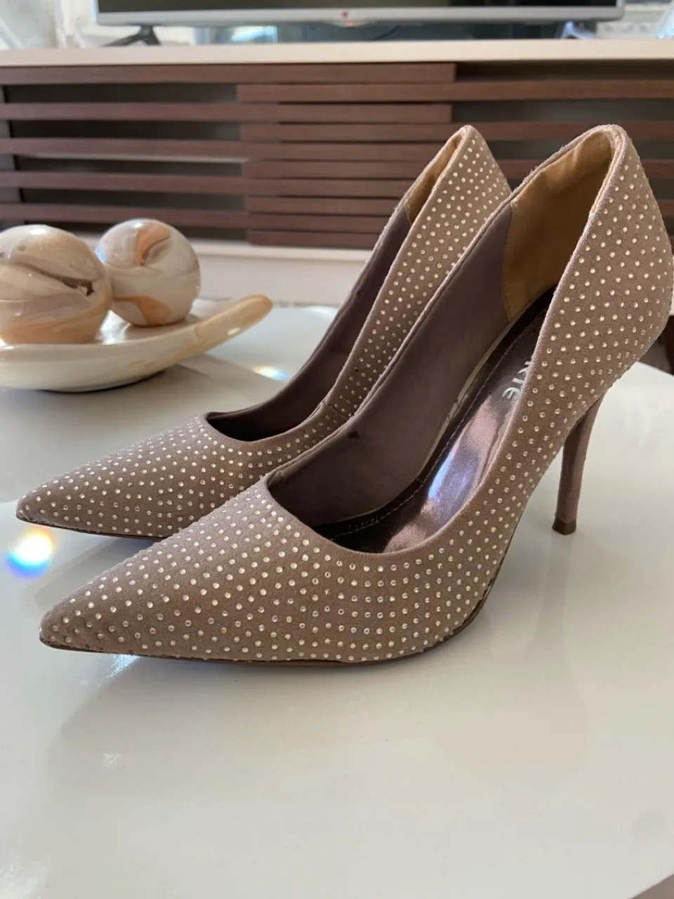 Scarpin Via Marte tamanho 36