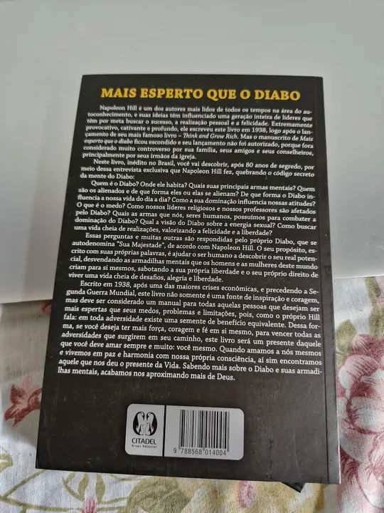 3 Livros de Napoleon Hill - Quem Pensa Enriquece, O Método de Vendas e O Esperto do Diabo - Foto 5