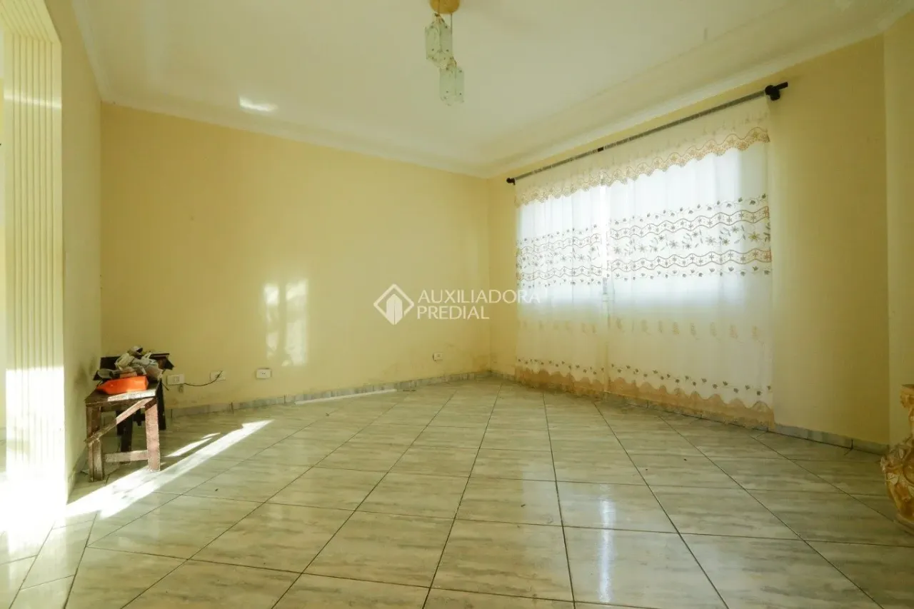 SOBRADO - SANTO ANDRÉ - BAIRRO PARQUE DAS NAÇÕES