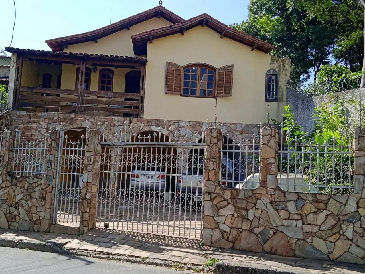 Casa em Rua José de Oliveira - Milionários (Barreiro) - Belo Horizonte/MG