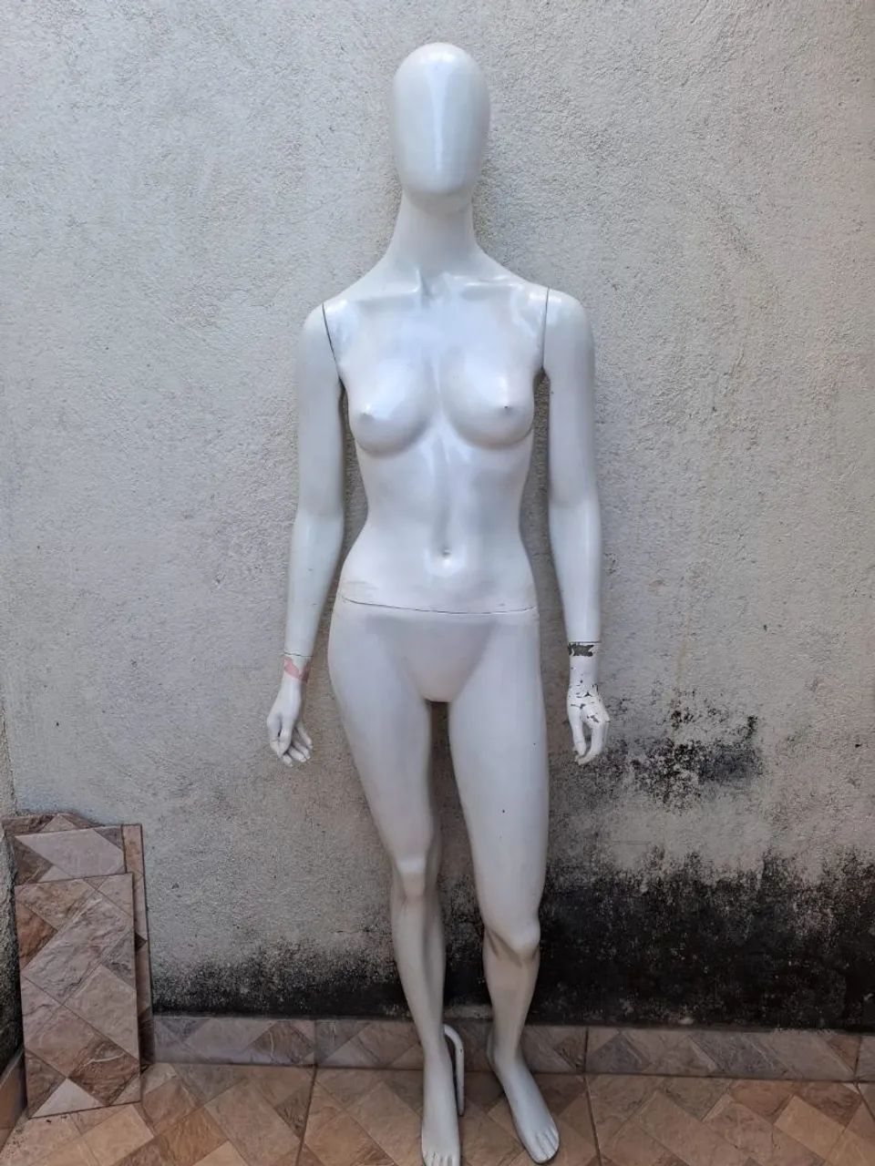 Vendo manequim de plastico e de fibra apartir de 30 - Foto 4