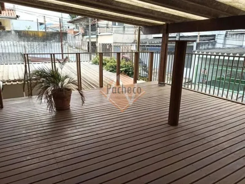 Sobrado Vila Antonieta, 3 dormitórios, 1 suíte, 4 vagas, 93m², R$450.000,00