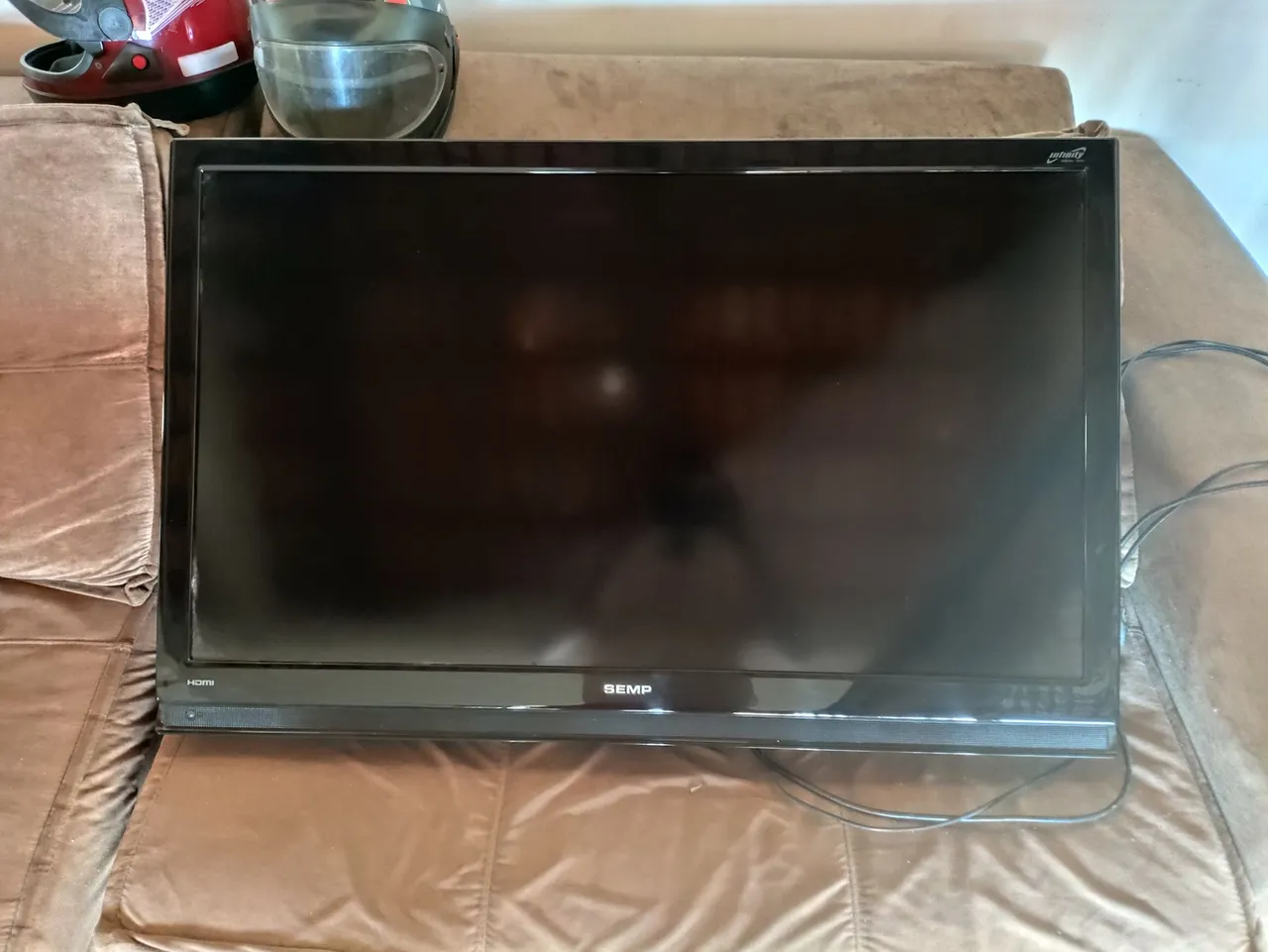 TV Semp 42 polegadas