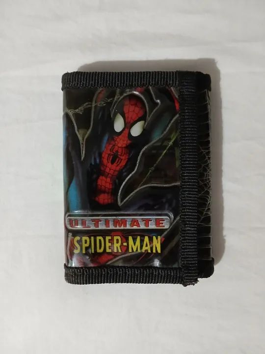Carteira  Anos 90 Homem Aranha Ultimate.