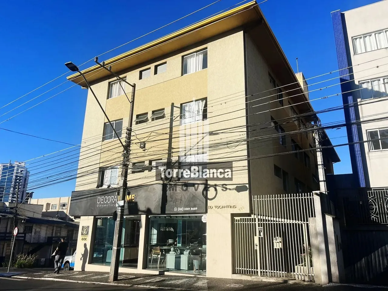Apartamento Mobiliado para locação, 2 quartos, 1 vaga de garagem, Em frente à UEPG Central
