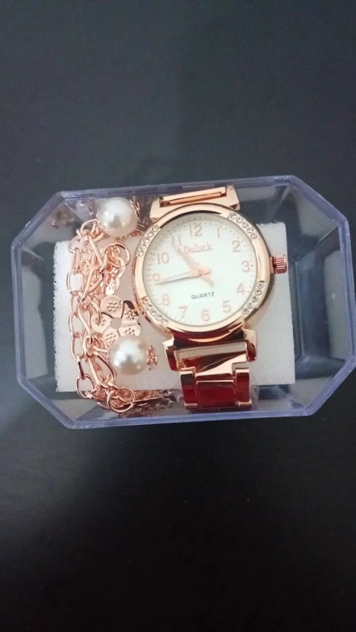 Relógio feminino com pulseira