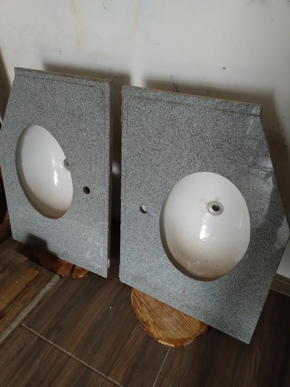 Cubas de Granito com Pias