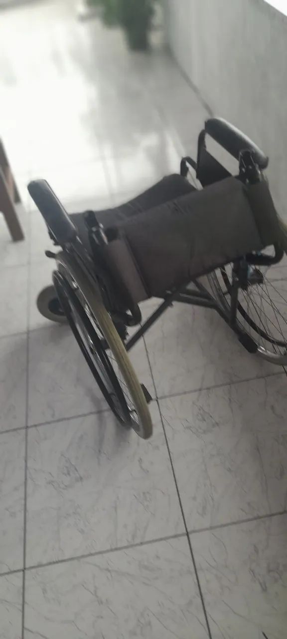 Cadeira de rodas64313660788609122