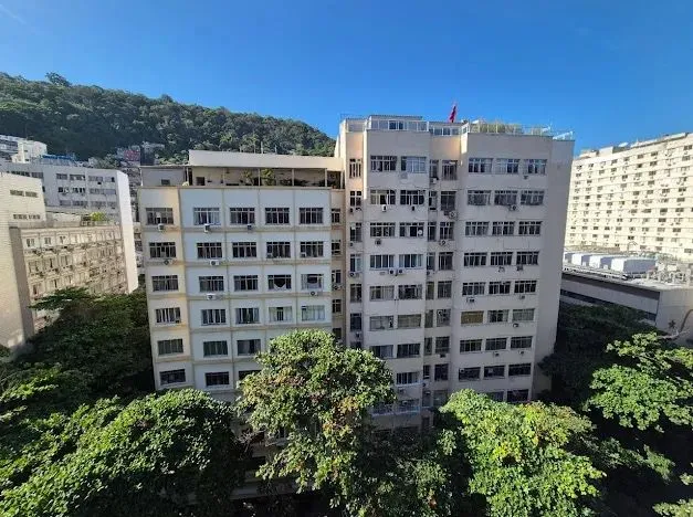 Quarto e sala à venda em Copacabana