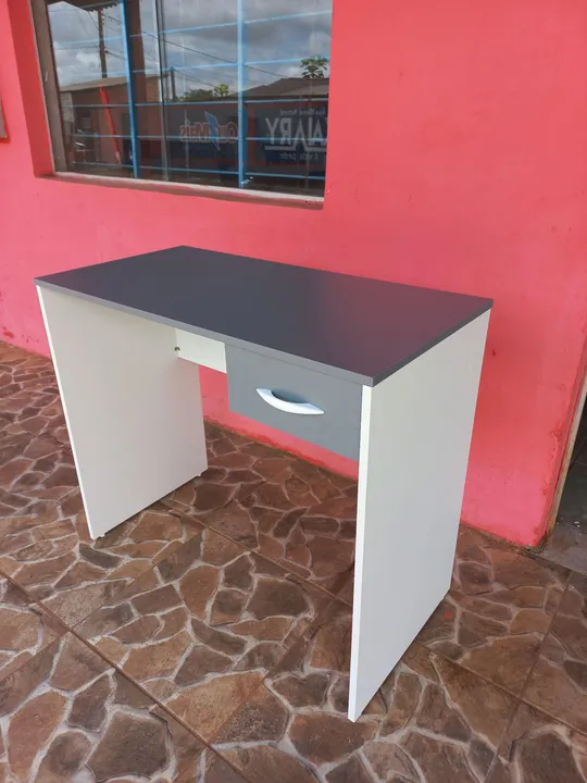 Mesa de estudo escrivaninha