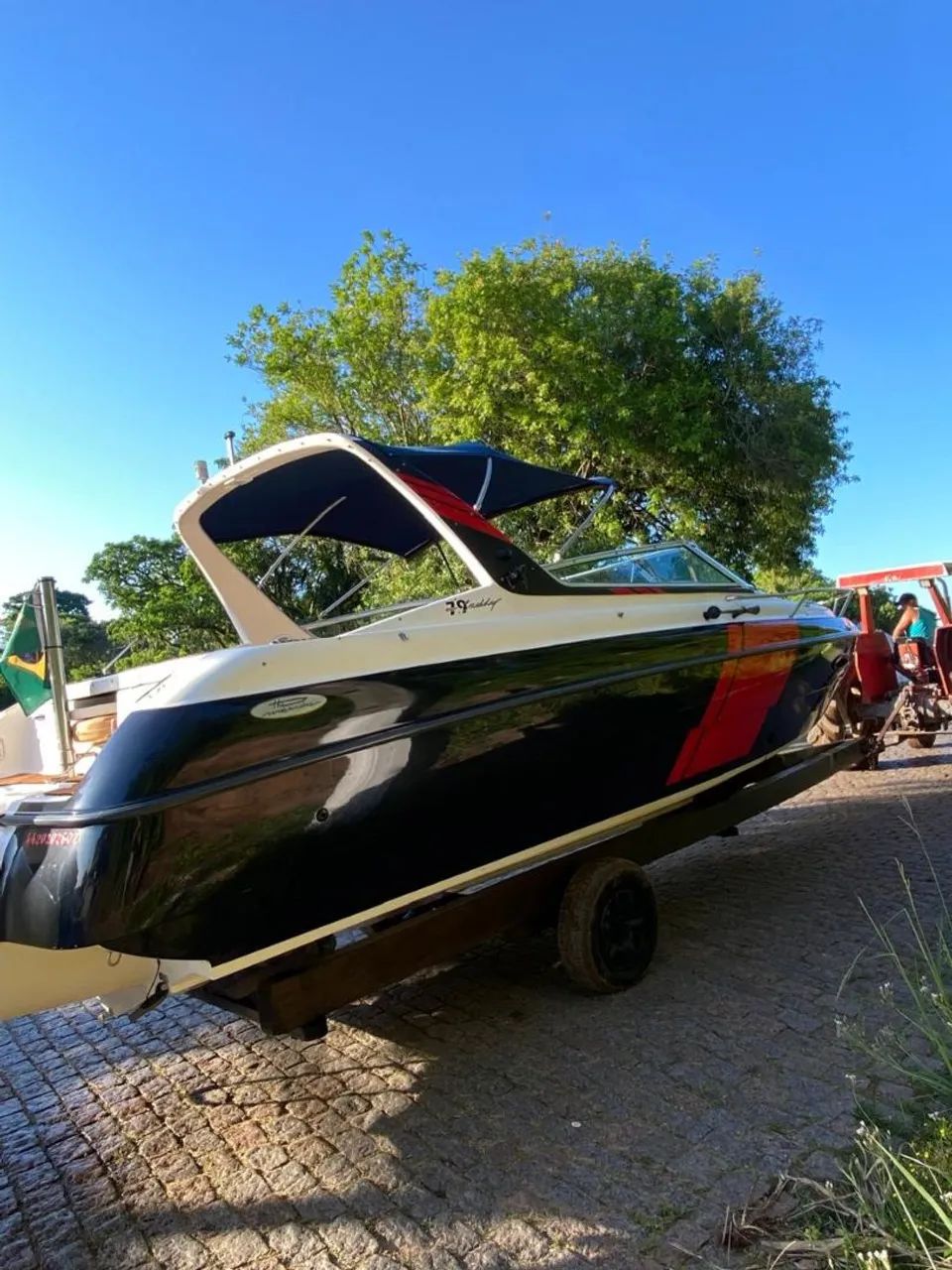 Lancha HD Marine 7.9 Cuddy 26 pes - Foto 11