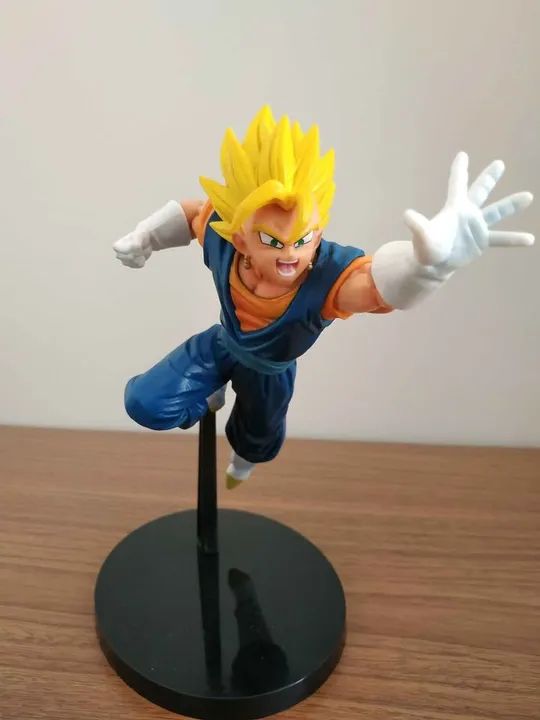 Figura de Ação Vegeta Super Saiyajin Blue