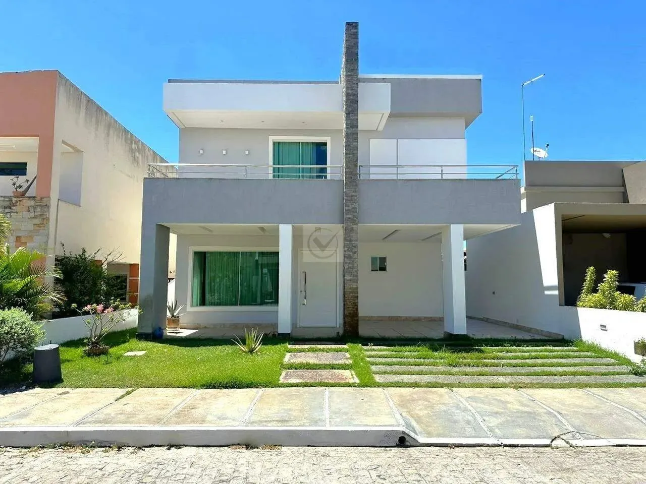 Casa de alto padrão em condomínio, localizado em Aracaju-SE