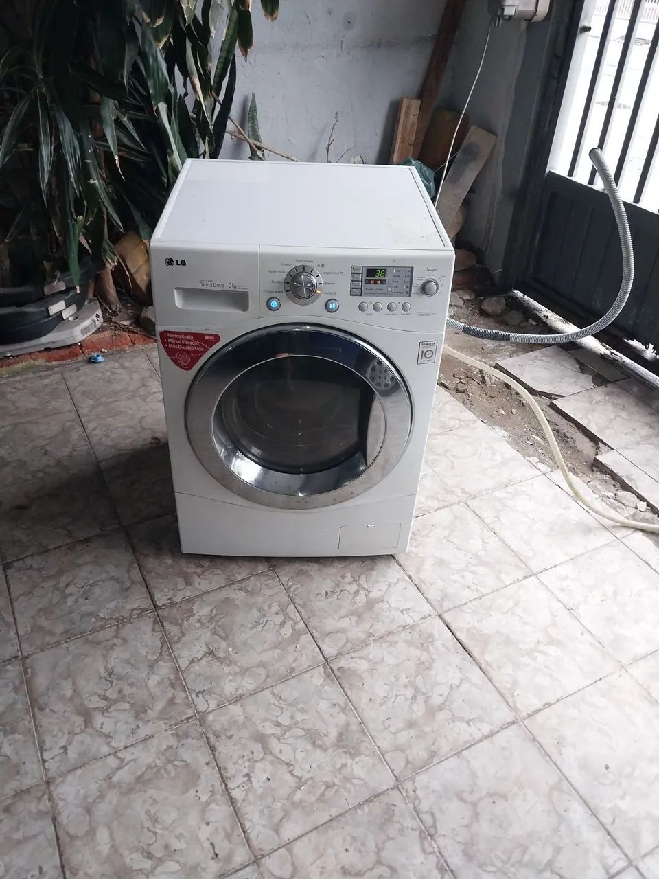 Lava e seca lg voltagem  220v  - Foto 4