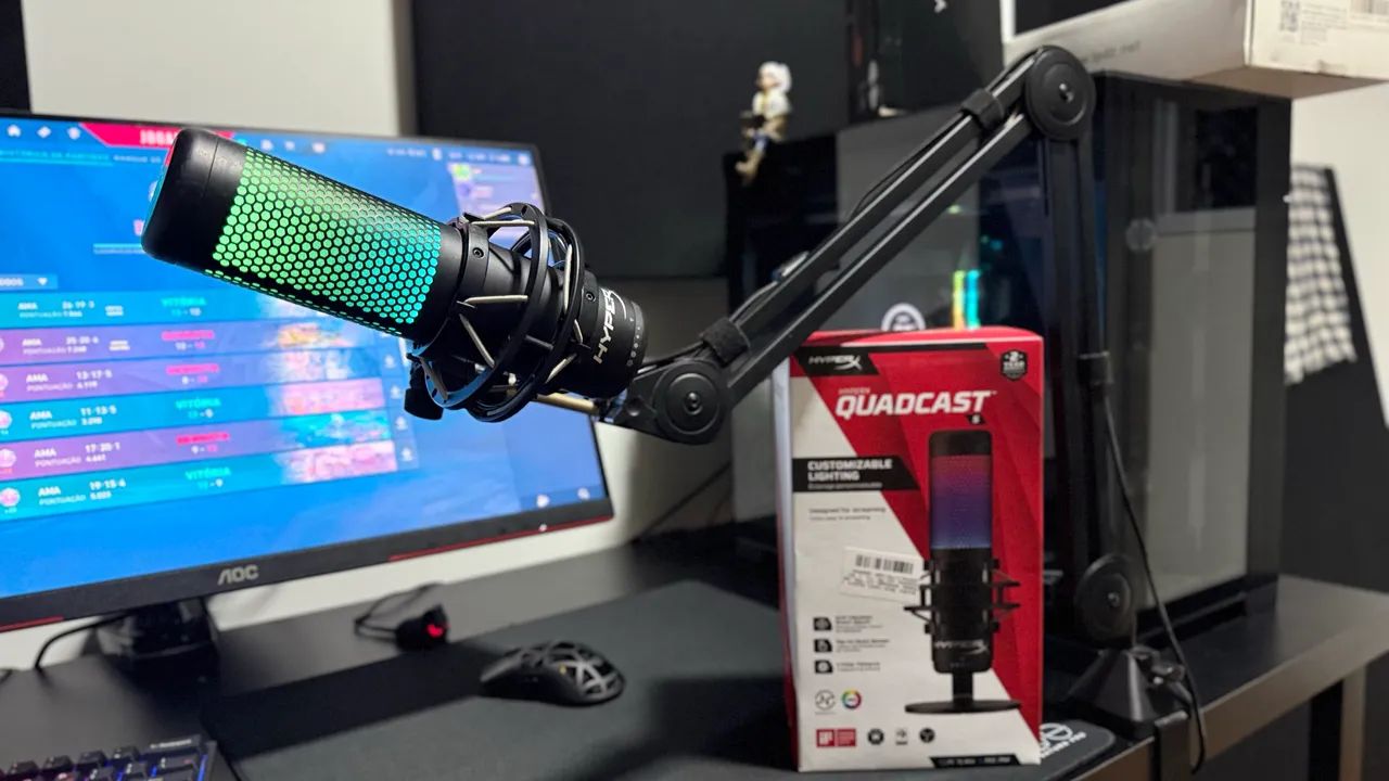 HyperX Quadcast S + Braço Articulado