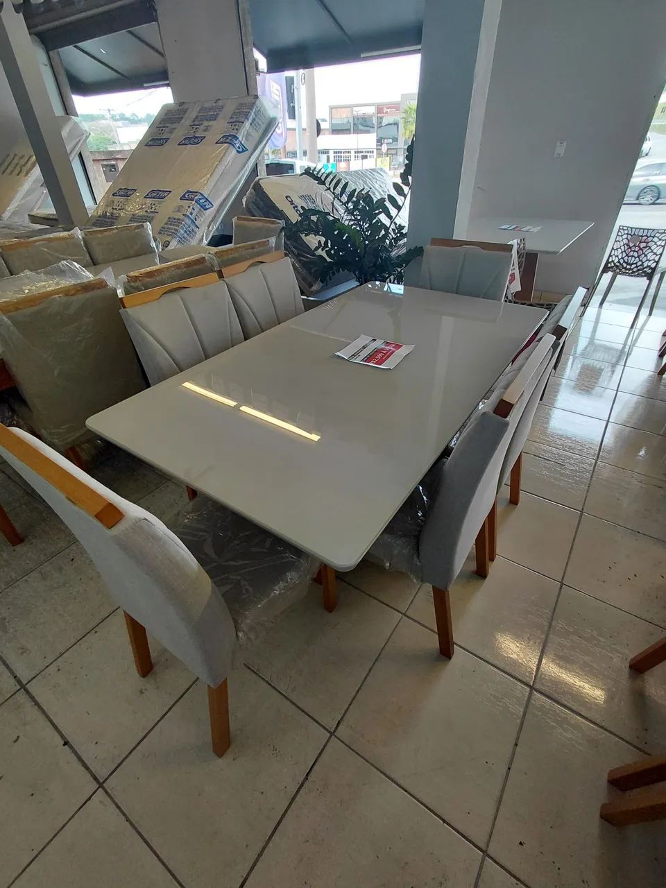 MESA DE JANTAR  6 CADEIRA