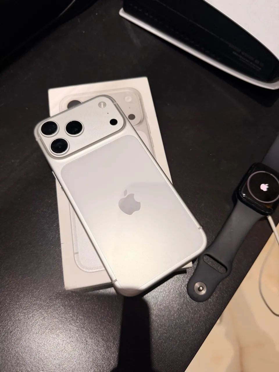 Troco iPhone 17 Pro Max por 17 pro