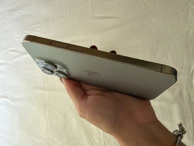 iPhone 15 pro 256gb - Foto 3
