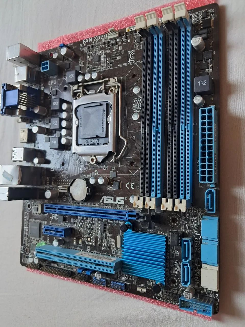 Placa mae b75m-plus asus  lga 1155 - Foto 2