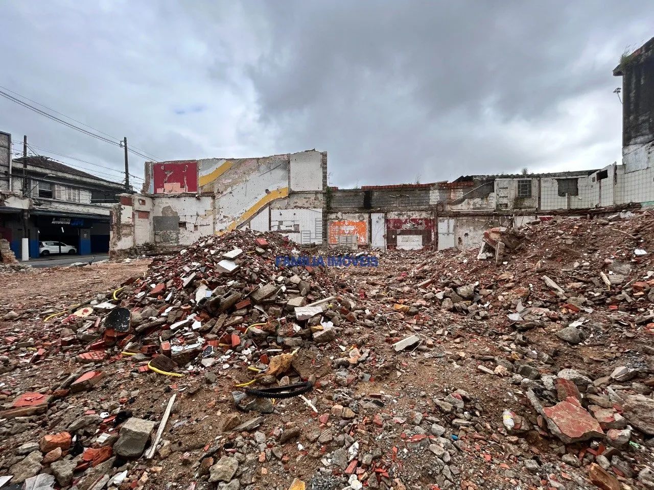 Terreno para alugar de esquina de 600m² na Vila Nova em Santos SP