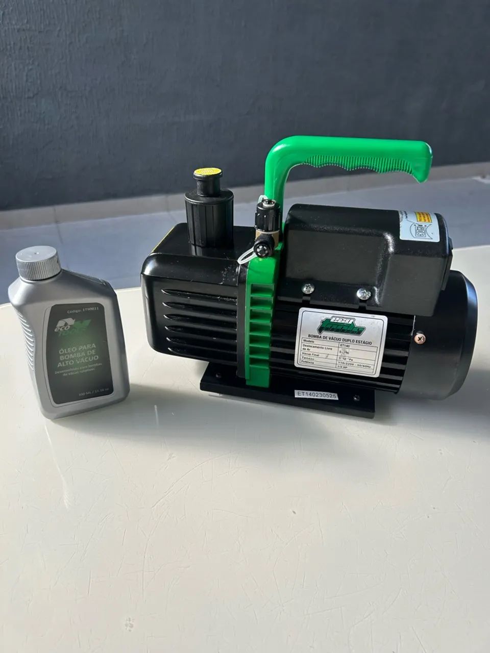 Bomba de Vácuo Ecotools 5 CFM Duplo Estágio - Foto 2
