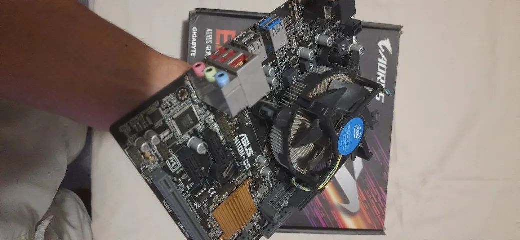 PLACA MÃE H110-M + PROCESSADOR PENTIUM G4560 - Foto 3