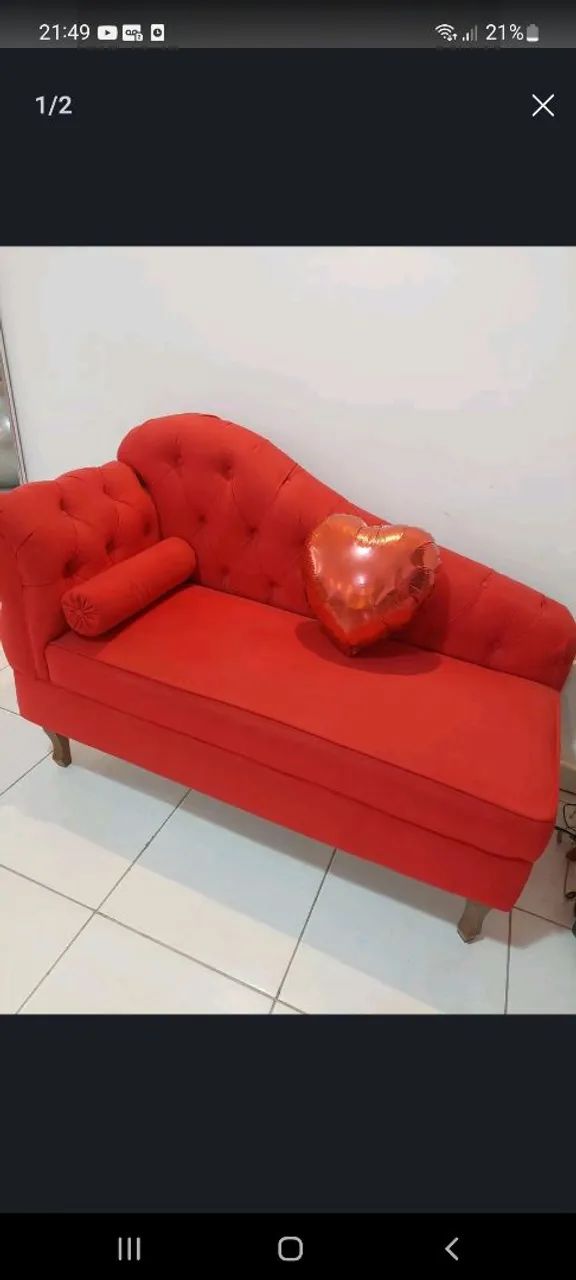 Sofá Divã vermelho 