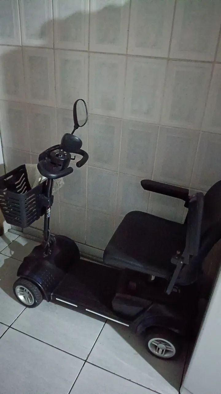 Cadeira motorizada scooter
