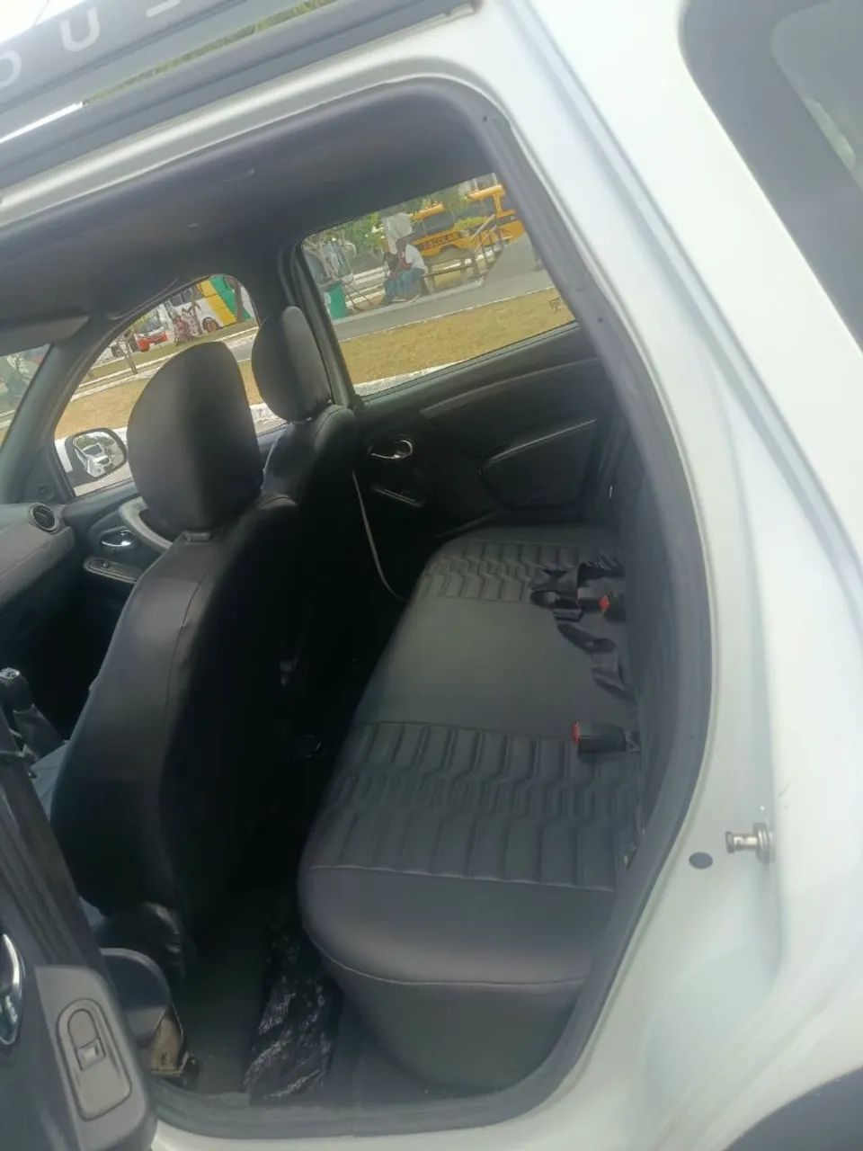 Renault Duster Expression 1.6 Hi-flex 16V Mec. 2017 - Foto 5