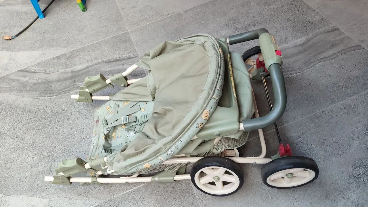 Carrinho de  bebê  - Foto 2