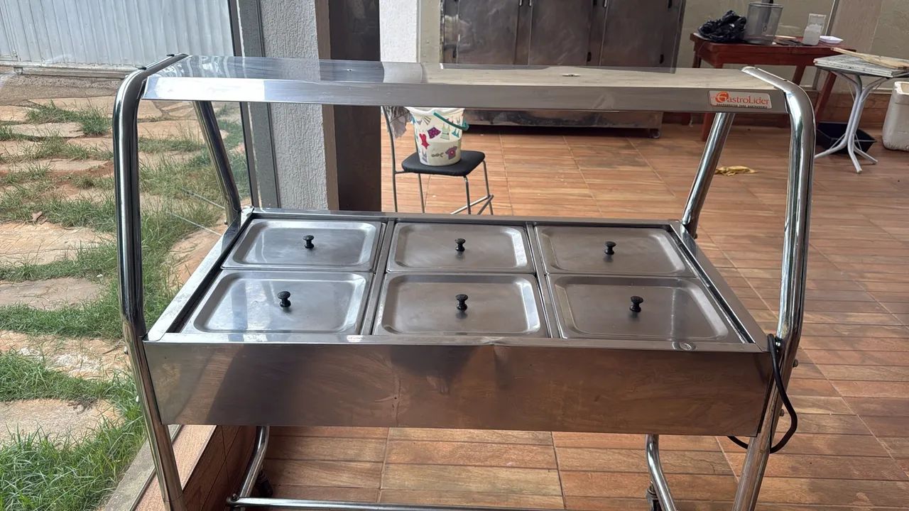 Buffet restaurante quente 