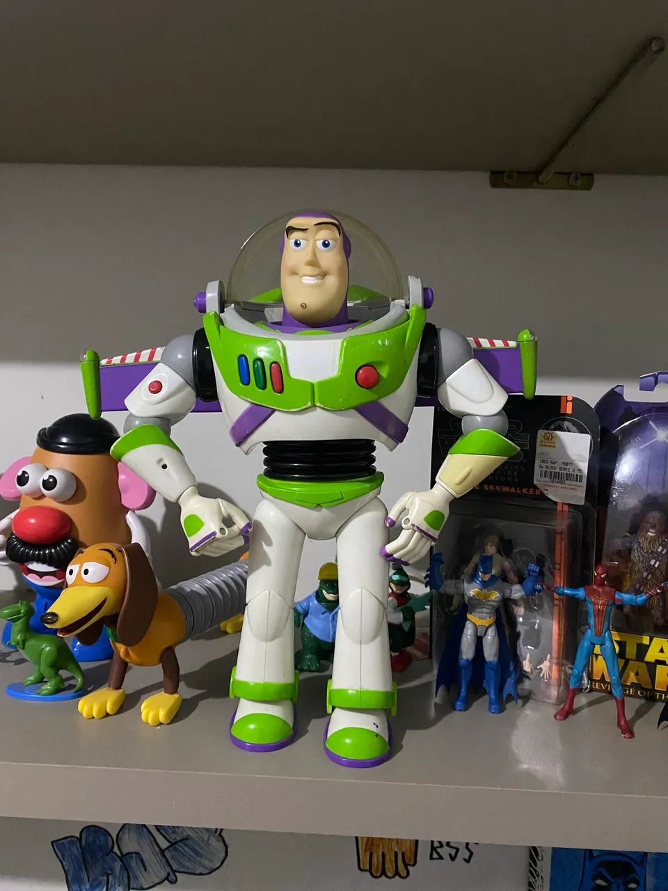 Buzz lightyear 