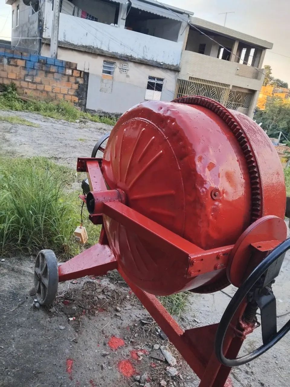 Vende-se betoneira formas de laje - Foto 4