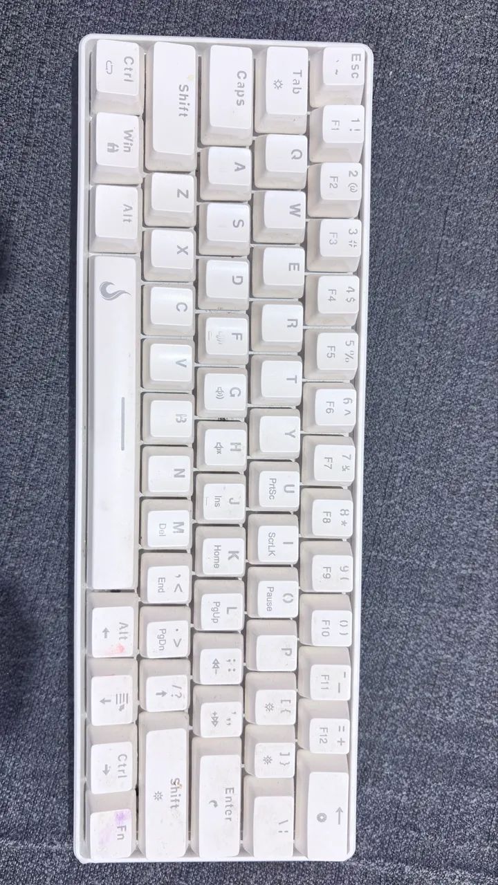 Teclado Gamer RGB Mecânico 