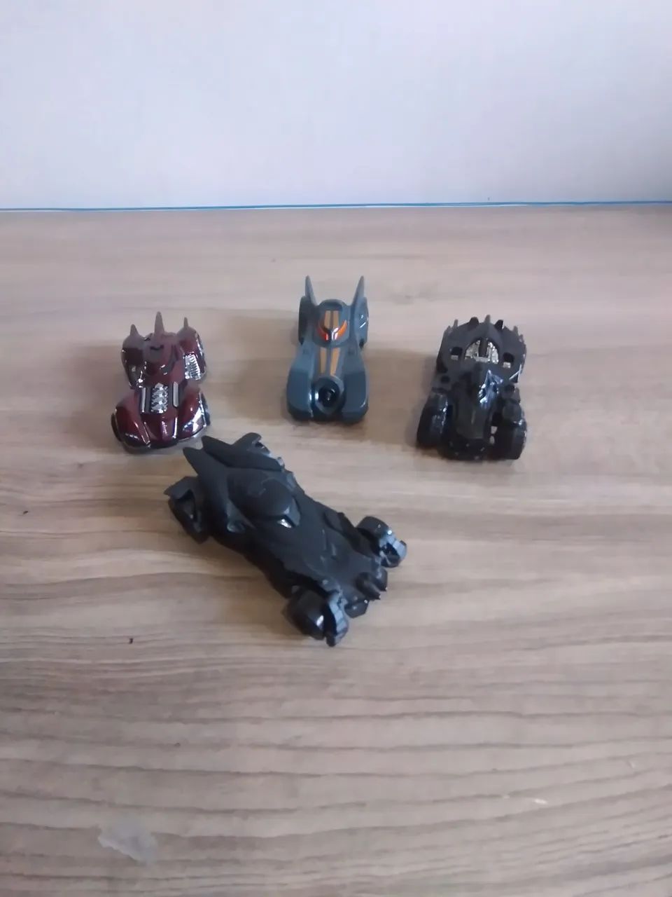 4 hotwhees serie  Batmans 