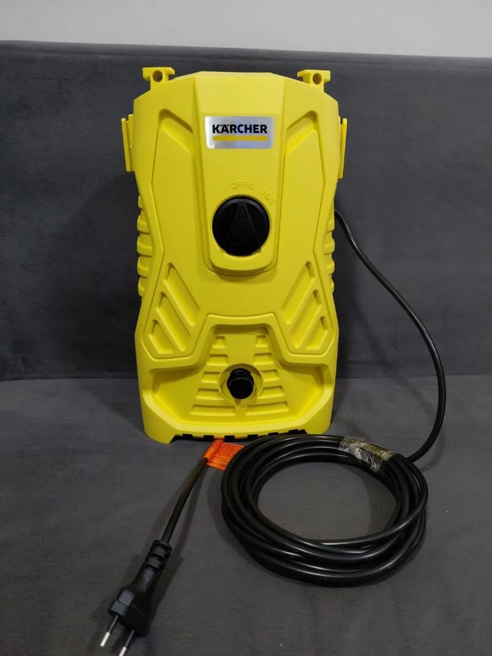 Lavadora de alta pressão KARCHER COMPACTA - Foto 5