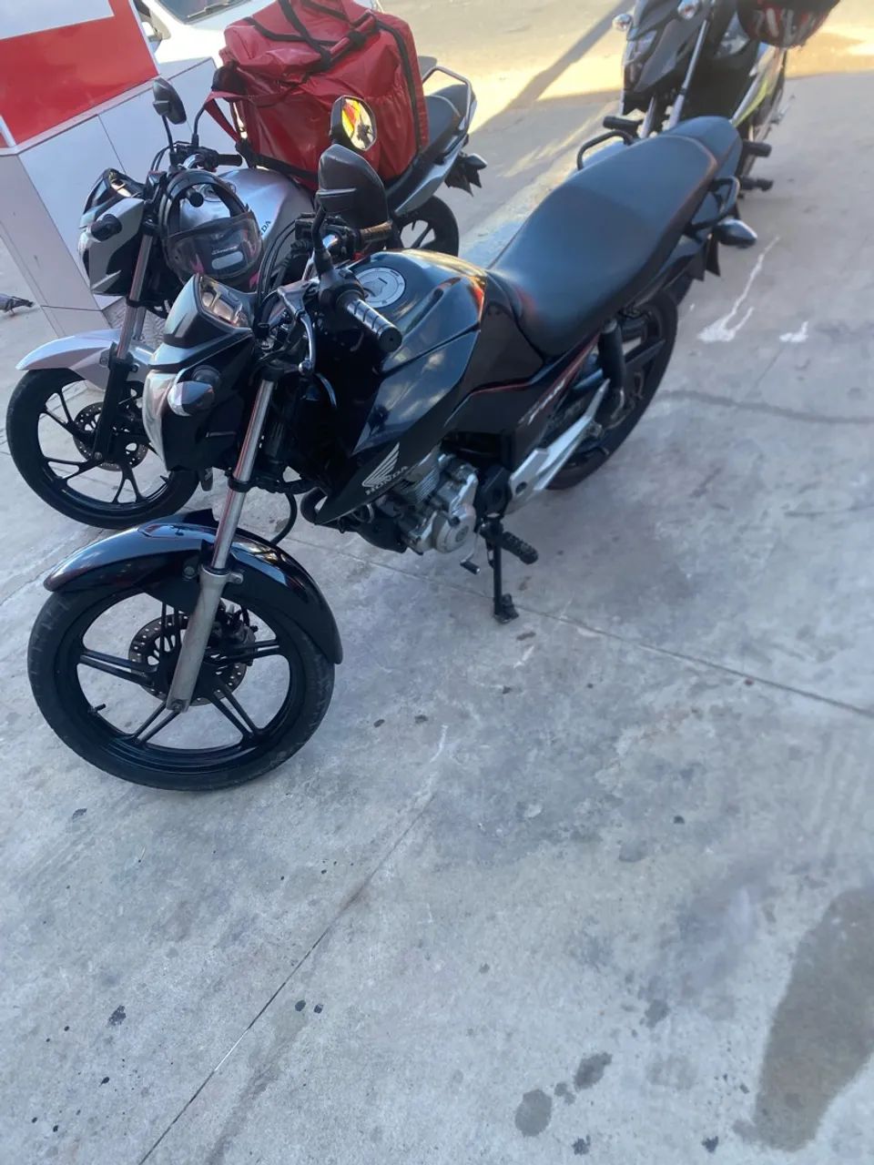 Vendo 160 2016 só pegar é andar 