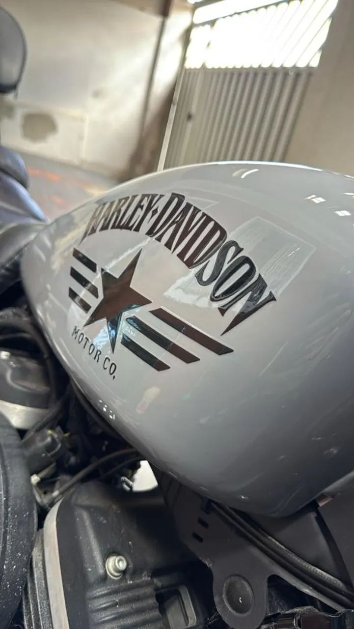 Harley Davidson Iron 883 - Foto 2
