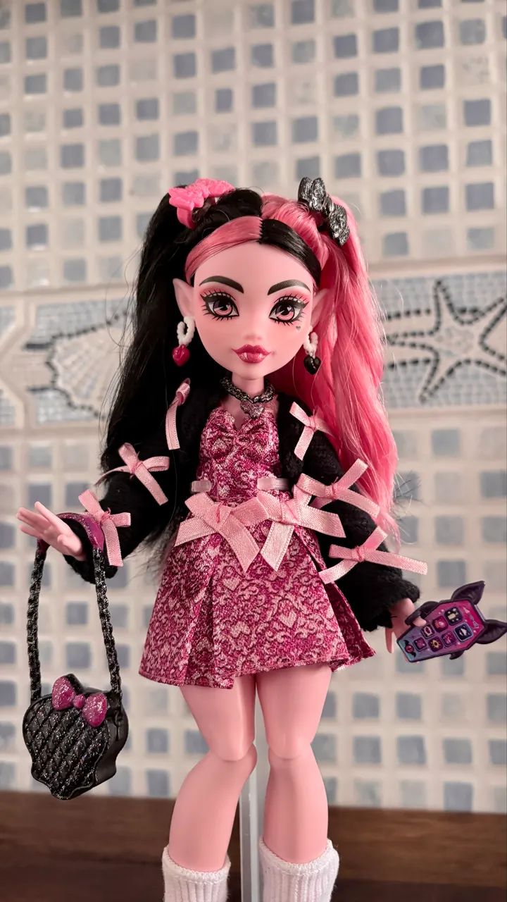 Boneca Monster High Draculaura G3 - Foto 2