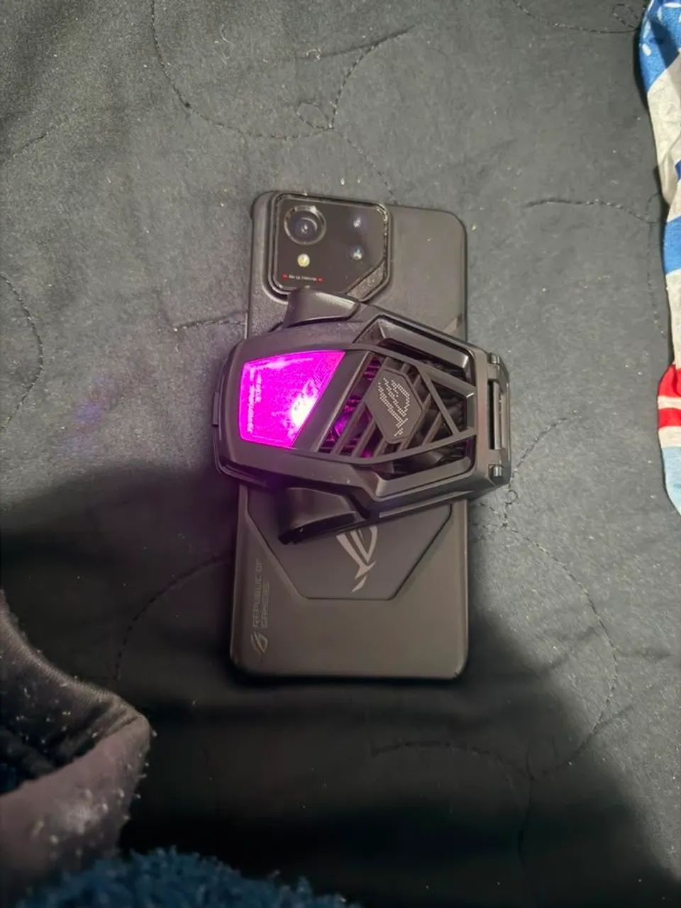 Rog phone Asus 8 pro com o coller - Foto 2