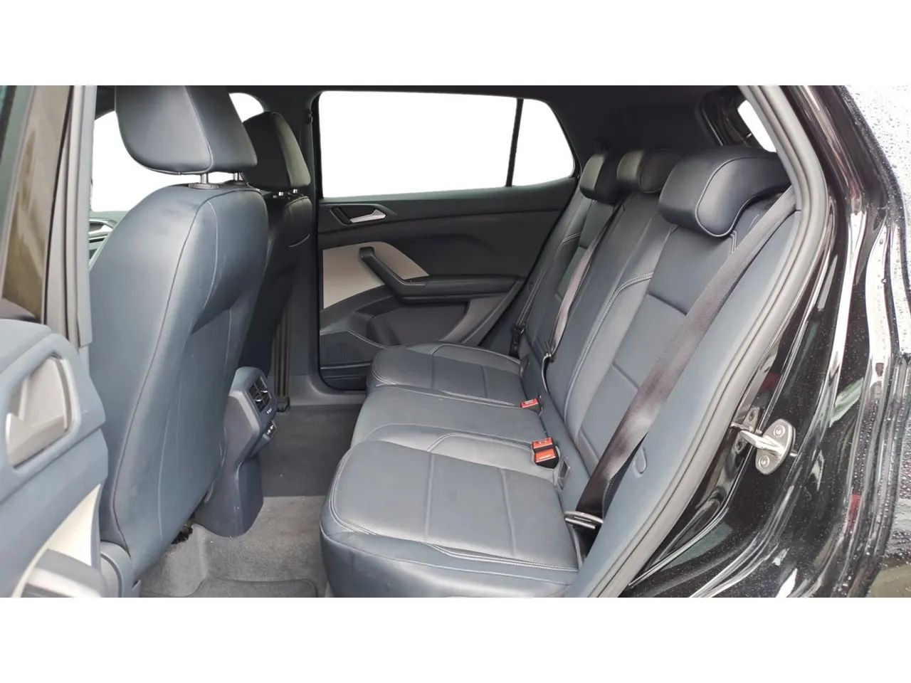 Volkswagen T-Cross Highline 1.4 TSI Flex 16V 5P AUT, foto 12 de 13