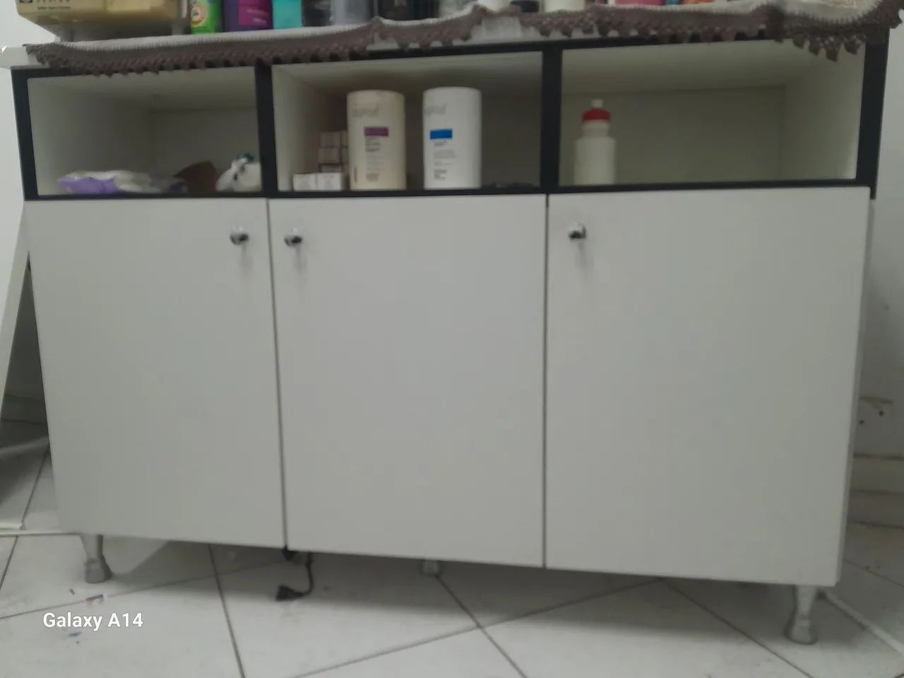 Vende-se armário 