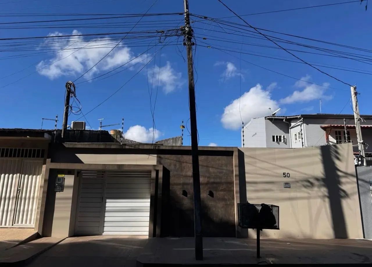 ÓTIMA CASA 4 QUARTOS, PISCINA E ENERGIA SOLAR - Foto 2