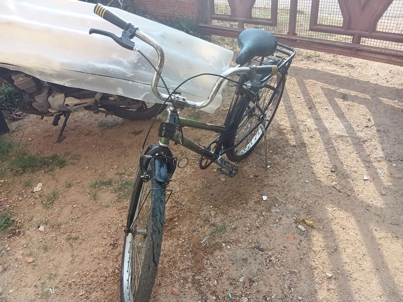 BICICLETA ARO 26  - Foto 3