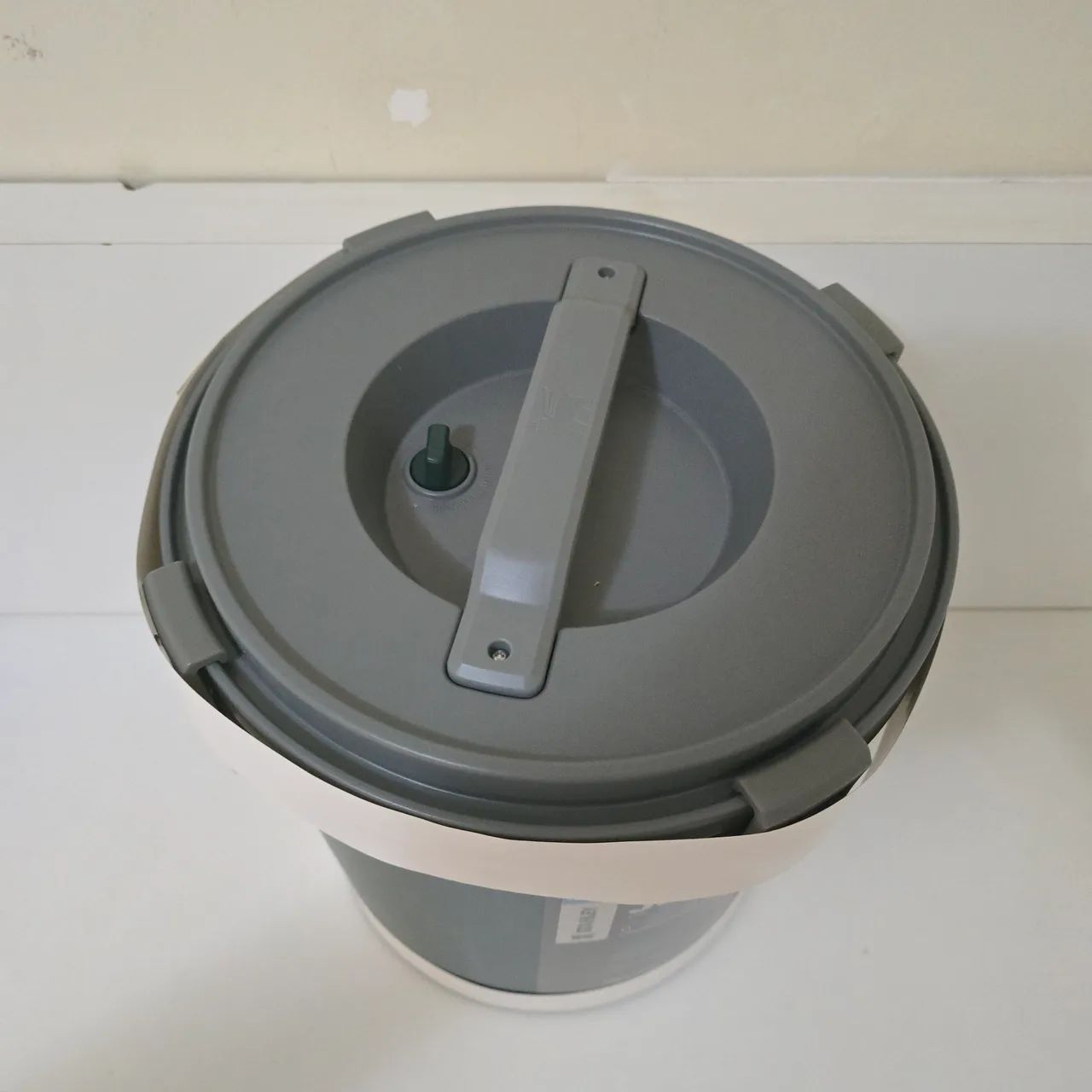 Stanley water Jug 7,5 L litros garrafa térmica gigante com Torneira - Foto 3