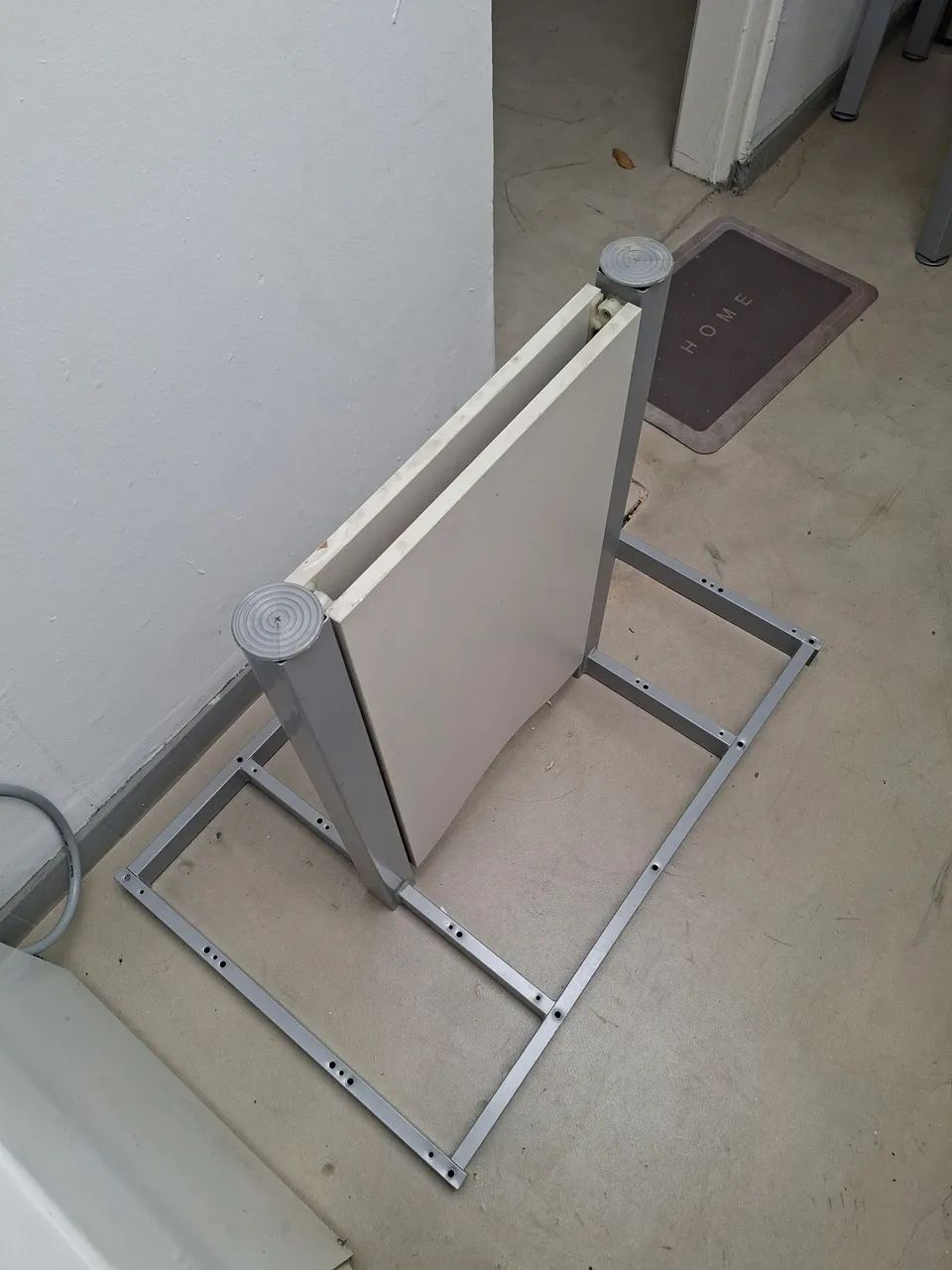 Mesa de escritório profissional - Foto 3