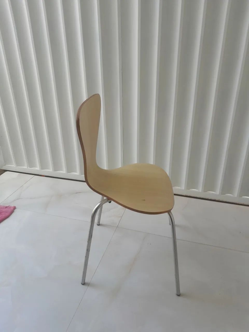 conjunto de mesas com 02 cadeiras  - Foto 3
