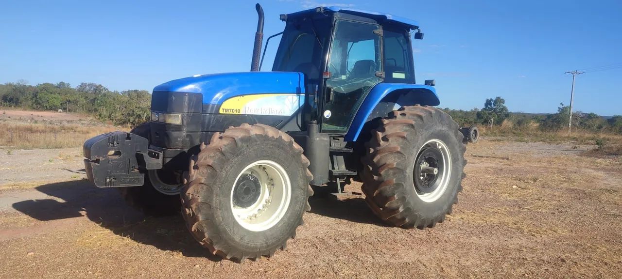 Trator New Holland TM7010 ano 2013